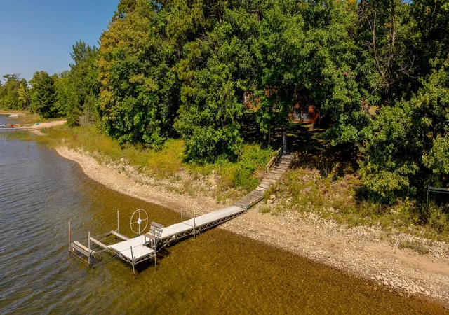 Photo 3 of Single family home for sale at 4205 Ogema Point Dr Nw, Hackensack, MN 56452 | MLS# 7132233 | Listing updated on 2026-09-21