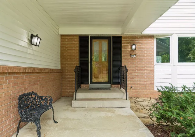 Photo 3 of Sale Pending at 1460 Trollhagen Dr, Minneapolis, MN 55421 | MLS# 7132238 | Listing updated on 2026-09-19