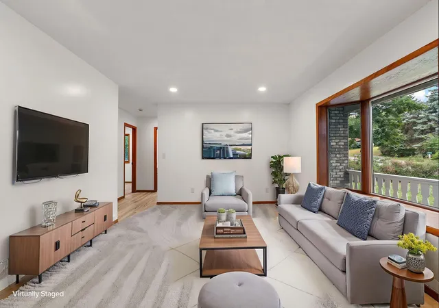 image of 6520 Dawn Ave, Inver Grove Heights, MN 55076 | MLS# 7132256
