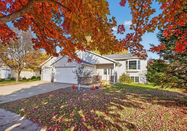 Photo 1 of Single family home for sale at 1111 2nd Street Se, Kasson, MN 55944 | MLS# 7132268 | Listing updated on 2026-10-23