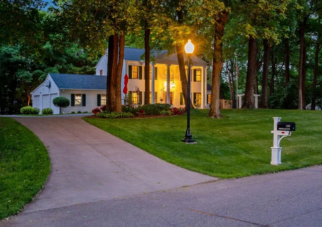62nd image of 1330 Urbandale Ln N, Plymouth, MN 55447 | MLS# 7132286