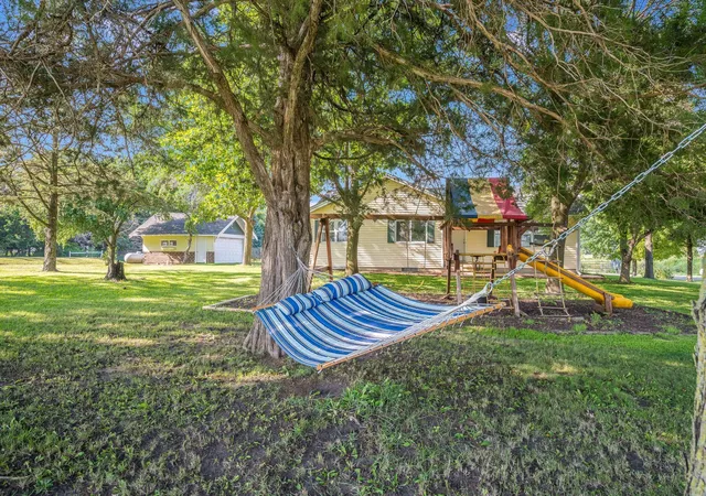 3rd image of 30452 390Th St, Le Sueur, MN 56058 | MLS# 7132287