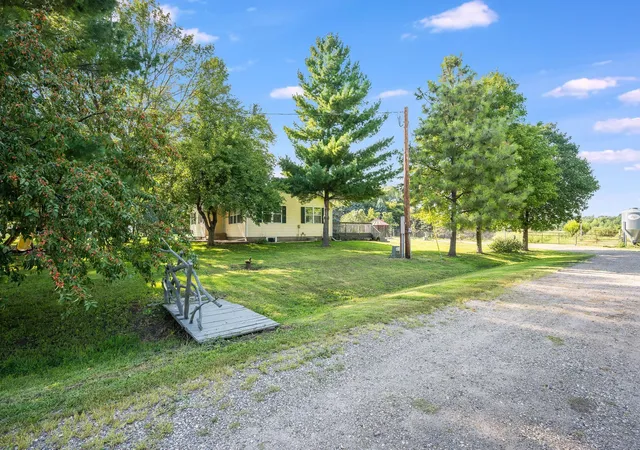 4th image of 30452 390Th St, Le Sueur, MN 56058 | MLS# 7132287