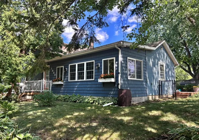 2nd image of 1035 Ramsey St, Hastings, MN 55033 | MLS# 7132314
