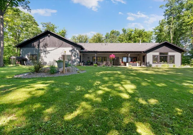 Photo 3 of Single family home for sale at 19410 Lookout Rd, Ironton, MN 56455 | MLS# 7132339 | Listing updated on 2026-09-21