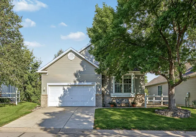 Photo 1 of Single family home for sale at 433 Meadowood Ln, Burnsville, MN 55337 | MLS# 7132346 | Listing updated on 2026-10-14