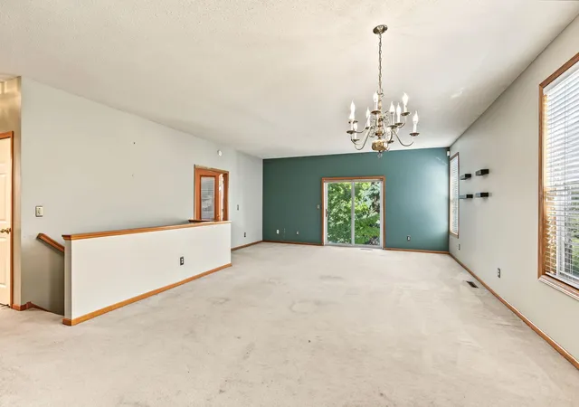 Photo 3 of Single family home for sale at 433 Meadowood Ln, Burnsville, MN 55337 | MLS# 7132346 | Listing updated on 2026-10-14