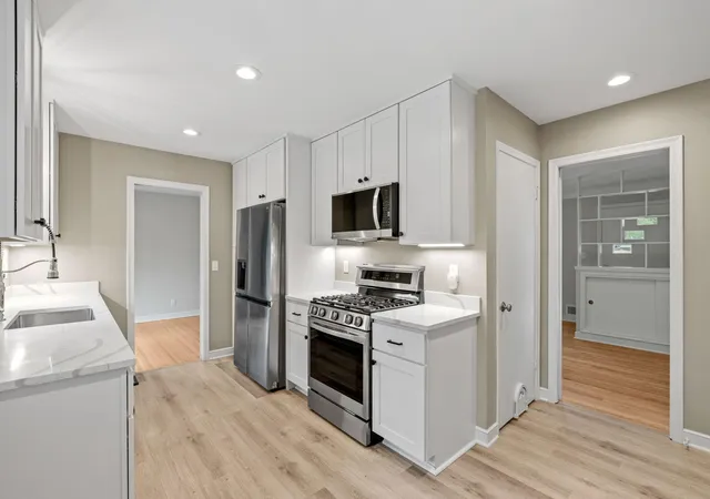 Photo 1 of Single family home for sale at 2754 Hamline Ave N, Roseville, MN 55113 | MLS# 7132355 | Listing updated on 2026-10-14