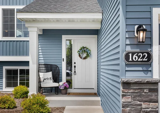 3rd image of 1622 Oak Ridge St, Hanover, MN 55341 | MLS# 7132379