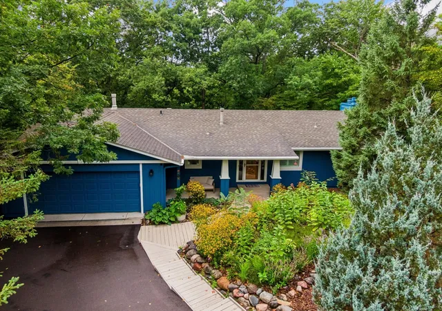 Photo 2 of Sale Pending at 8756 Walton Oaks Dr, Bloomington, MN 55438 | MLS# 7132382 | Listing updated on 2026-09-28