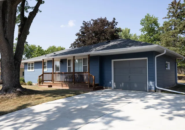1st image of 954 Linda Ave, Red Wing, MN 55066 | MLS# 7132408