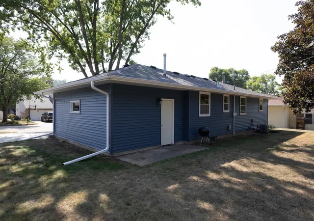 4th image of 954 Linda Ave, Red Wing, MN 55066 | MLS# 7132408
