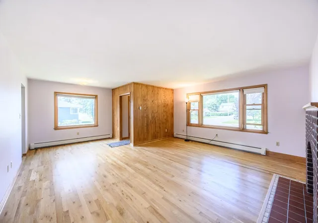 Photo 4 of Single family home for sale at 716 5Th St S, Virginia, MN 55792 | MLS# 7132412 | Listing updated on 2026-10-06