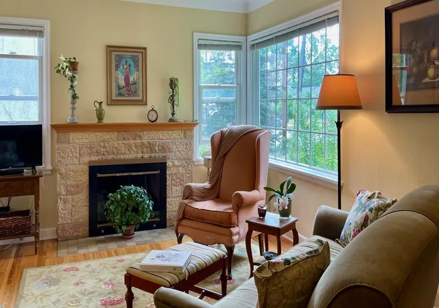 Photo 2 of Sale Pending at 749 Arlington Ave W, Saint Paul, MN 55117 | MLS# 7132415 | Listing updated on 2026-10-30