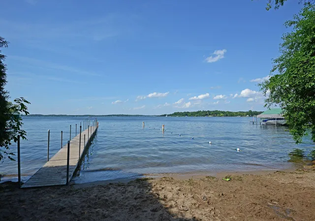 32nd image of 20565 Linden Rd, Deephaven, MN 55331 | MLS# 7132435