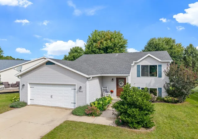 Photo 1 of Sale Pending at 1162 Peregrine Dr Se, Rochester, MN 55904 | MLS# 7132450 | Listing updated on 2026-09-08
