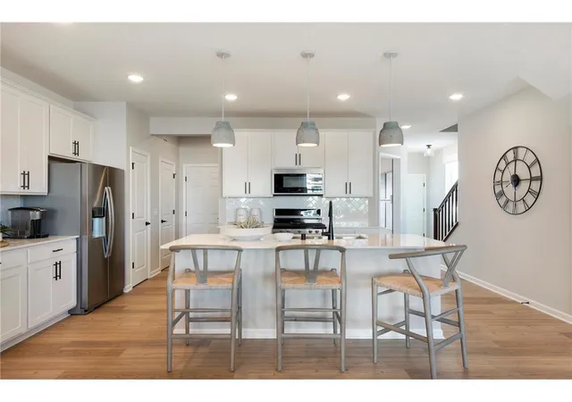2nd image of 14951 Avondale Vw, Rosemount, MN 55068 | MLS# 7132470