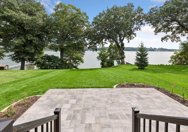 Photo 3 of Single family home for sale at 348 W Lake St, Orono, MN 55356 | MLS# 7132490 | Listing updated on 2026-09-18