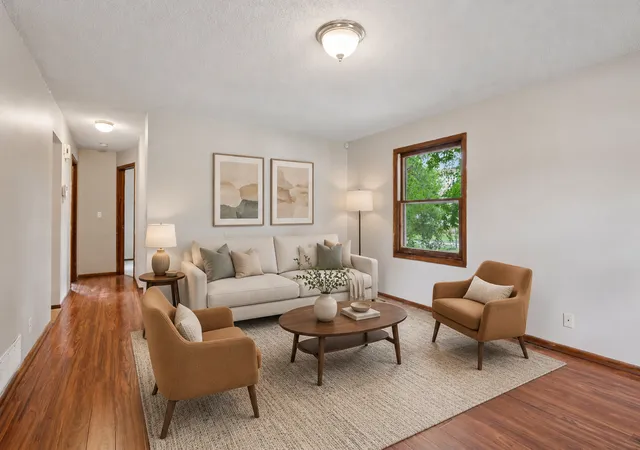 2nd image of 1214 Penn Ave N, Minneapolis, MN 55411 | MLS# 7132517