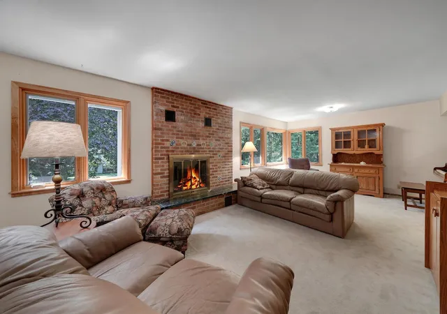 Photo 4 of Single family home for sale at 14616 Wildcrest Rd, Minnetonka, MN 55345 | MLS# 7132537 | Listing updated on 2026-09-02