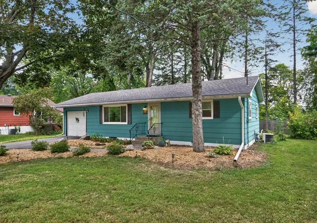 Photo 2 of Single family home for sale at 13282 Andrews Ave, Lindstrom, MN 55045 | MLS# 7132546 | Listing updated on 2026-10-07