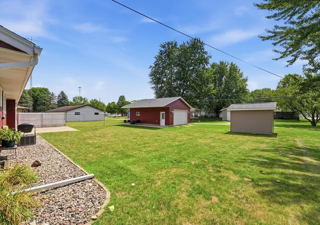 Photo 25 of Single family home for sale at 1008 1St St S, Cold Spring, MN 56320 | MLS# 7132548 | Listing updated on 2026-09-28