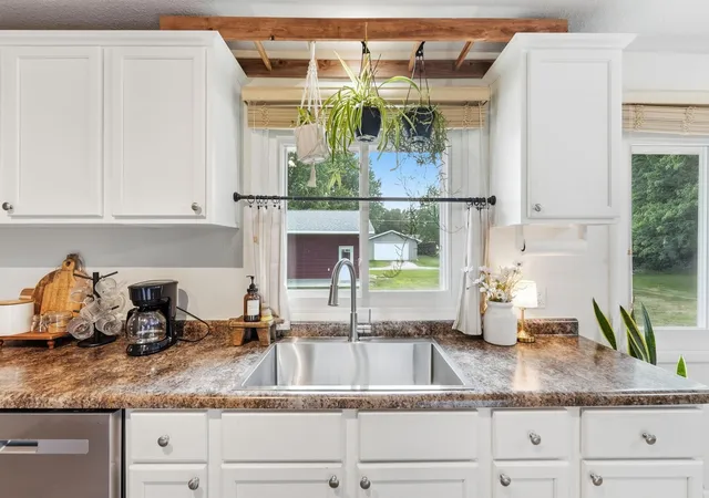 Photo 3 of Single family home for sale at 1008 1St St S, Cold Spring, MN 56320 | MLS# 7132548 | Listing updated on 2026-09-28
