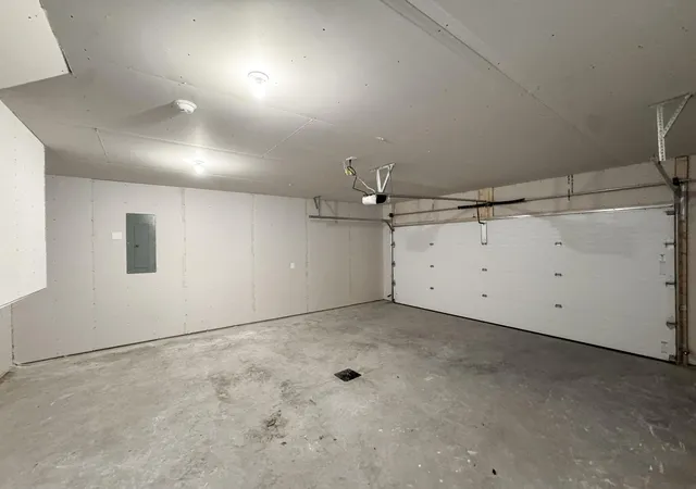 35th image of 1105 Jill Dr W, West Fargo, ND 58078 | MLS# 7132558