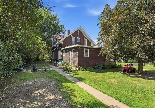 Photo 4 of Sale Pending at 624 1St Ave Ne, Long Prairie, MN 56347 | MLS# 7132592 | Listing updated on 2026-09-25