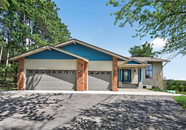 4th image of 3805 Neal Ave S, Afton, MN 55001 | MLS# 7132610