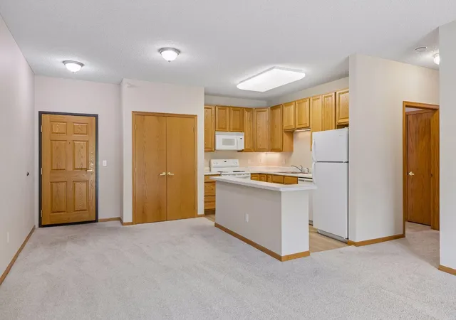 Photo 3 of Condo for sale at 4824 E 53Rd St #307, Minneapolis, MN 55417 | MLS# 7132641 | Listing updated on 2026-08-28