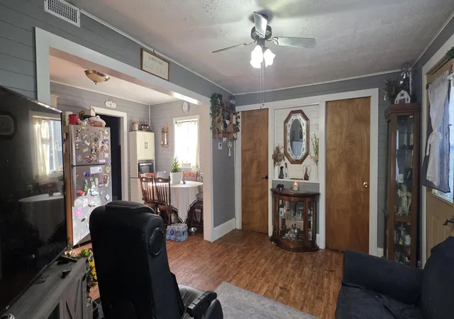 5th image of 805 4Th St Ne, Valley City, ND 58072 | MLS# 7132656