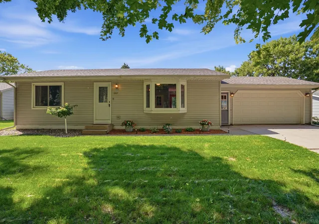 1st image of 1217 27th St Nw, Willmar, MN 56201 | MLS# 7132660