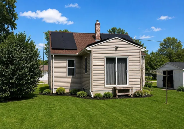 9th image of 812 2nd St Sw, Pipestone, MN 56164 | MLS# 7132665