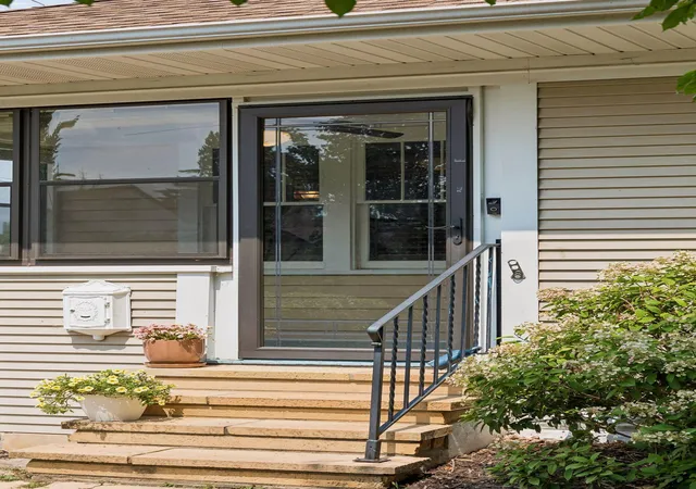 5th image of 2043 Berkeley Ave, Saint Paul, MN 55105 | MLS# 7132673
