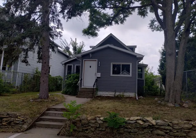 1st image of 652 Watson Ave, Saint Paul, MN 55102 | MLS# 7132674