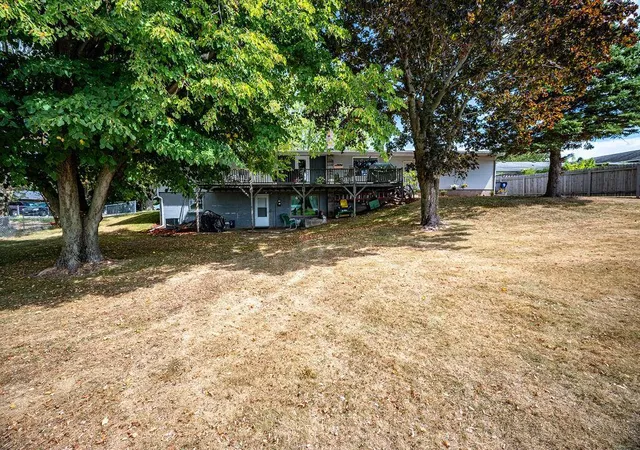 3rd image of 1309 Debra St, Ellsworth, WI 54011 | MLS# 7132676