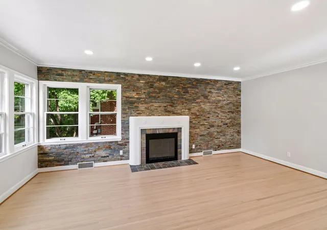 5th image of 1821 Bohland Ave, Saint Paul, MN 55116 | MLS# 7132678