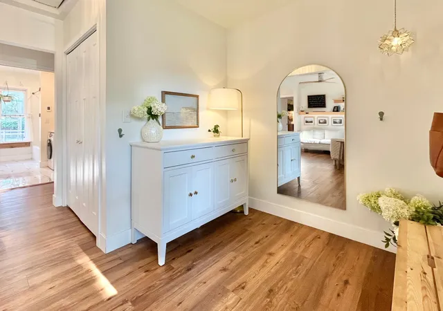 Photo 2 of Sale Pending at 6627 13th Ave S, Richfield, MN 55423 | MLS# 7132679 | Listing updated on 2026-09-05
