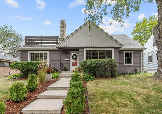 Photo 2 of Sale Pending at 3310 Ulysses St Ne, Minneapolis, MN 55418 | MLS# 7132685 | Listing updated on 2026-09-08