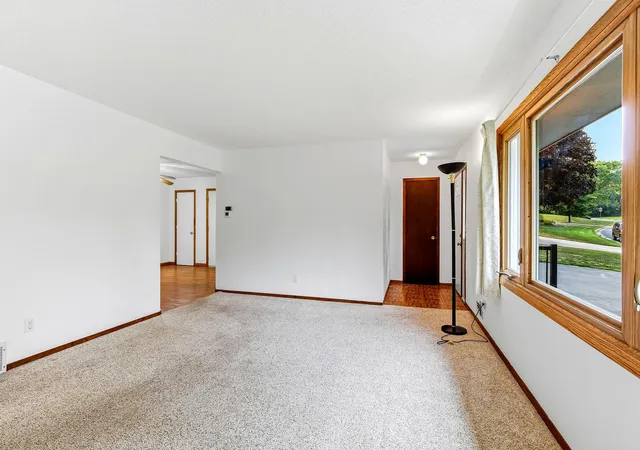 3rd image of 104 Meadow Cir N, Burnsville, MN 55337 | MLS# 7132691