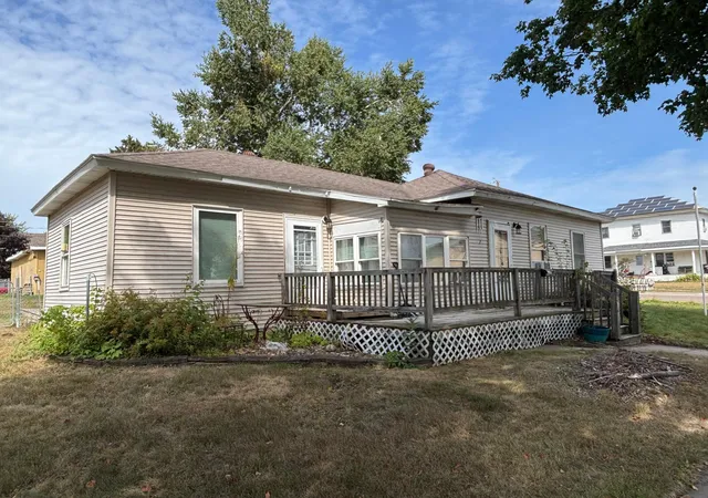 3rd image of 1603 Priddy St, Bloomer, WI 54724 | MLS# 7132693