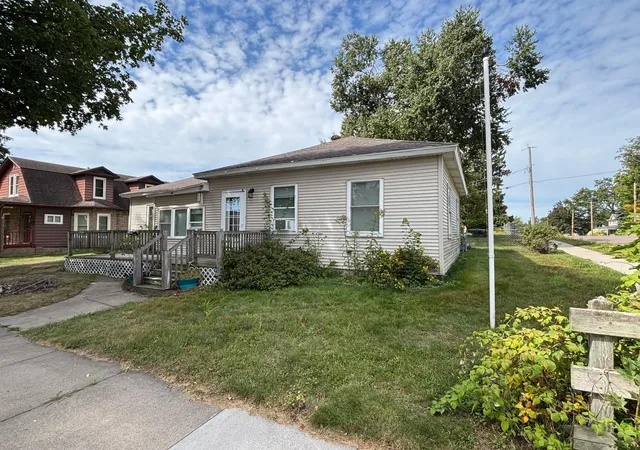 4th image of 1603 Priddy St, Bloomer, WI 54724 | MLS# 7132693