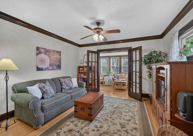 Photo 3 of Single family home for sale at 953 Hall Ave, Saint Paul, MN 55118 | MLS# 7132695 | Listing updated on 2026-10-23