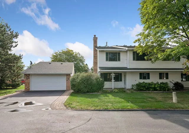 Photo 2 of Single family home for sale at 7723 157th Street W, Saint Paul, MN 55124 | MLS# 7132696 | Listing updated on 2026-10-01