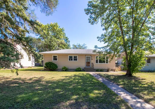 Photo 1 of Single family home for sale at 838 37th Avenue N, Saint Cloud, MN 56303 | MLS# 7132699 | Listing updated on 2026-09-15