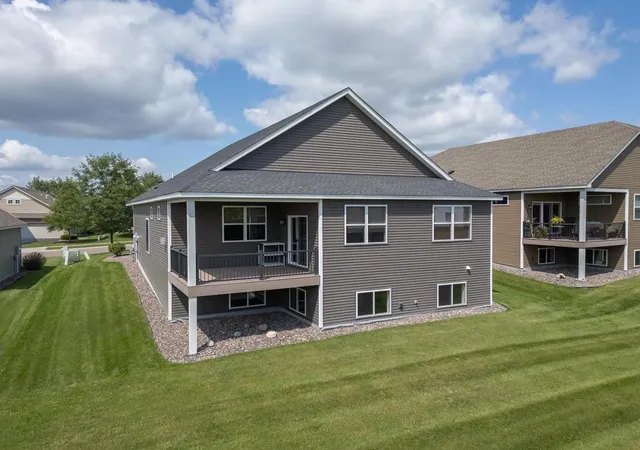Photo 3 of Single family home for sale at 11516 Brookview Dr, Maple Grove, MN 55311 | MLS# 7132700 | Listing updated on 2026-09-17