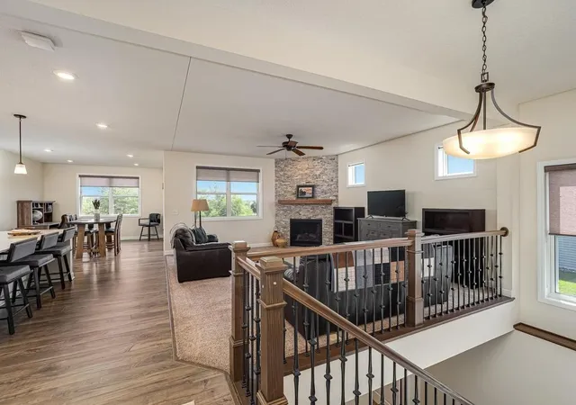 Photo 4 of Single family home for sale at 11516 Brookview Dr, Maple Grove, MN 55311 | MLS# 7132700 | Listing updated on 2026-10-08