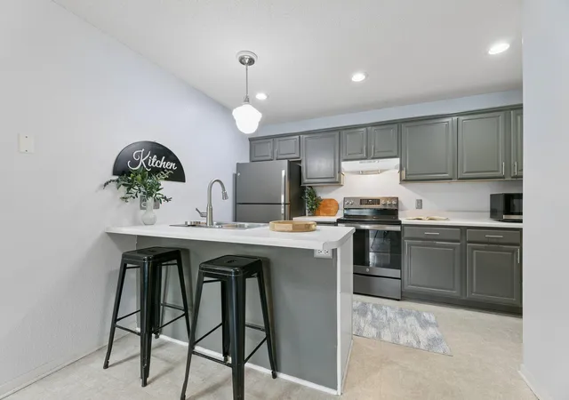 Photo 3 of Single family home for sale at 108 Morningside Dr Ne, Hutchinson, MN 55350 | MLS# 7132702 | Listing updated on 2026-09-12