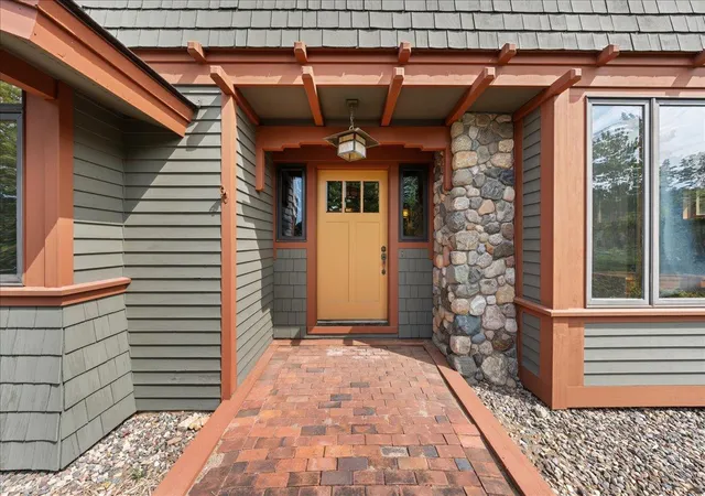 3rd image of 1619 Golf View Dr, River Falls, WI 54022 | MLS# 7132721
